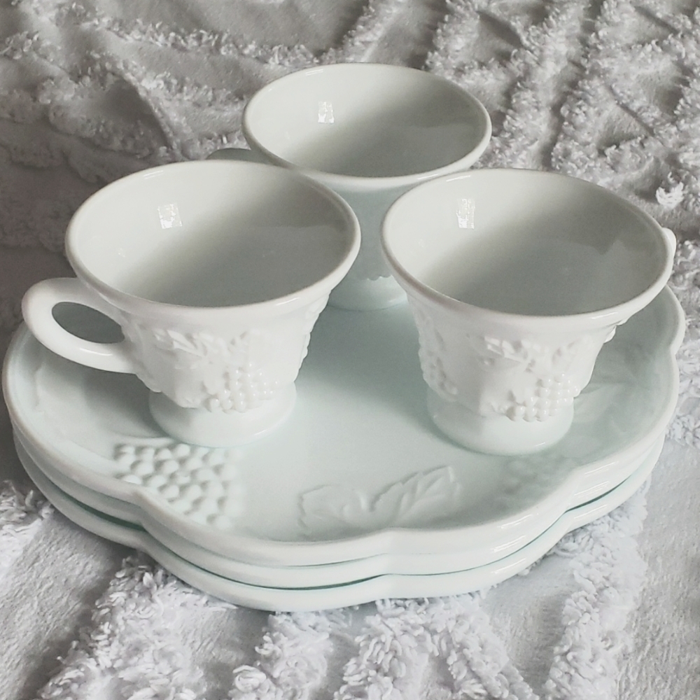 Set of 3 indiana glass luncheon sets